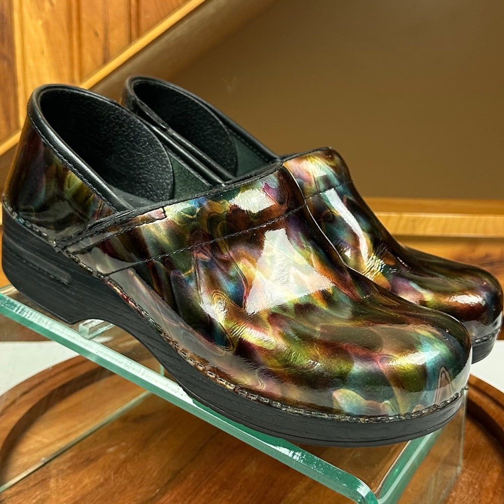 Dansko Professional Iridescent Multi Color Patent Leather Clogs 40 Discontinued
